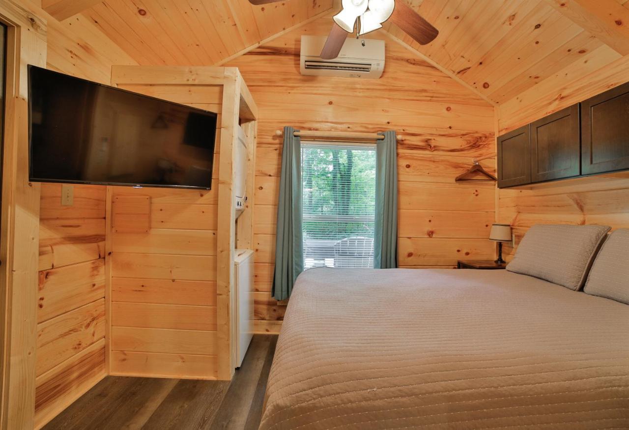 Thomas Cabin Forest Tiny Cabin With Hot Tub Chattanooga Exteriér fotografie