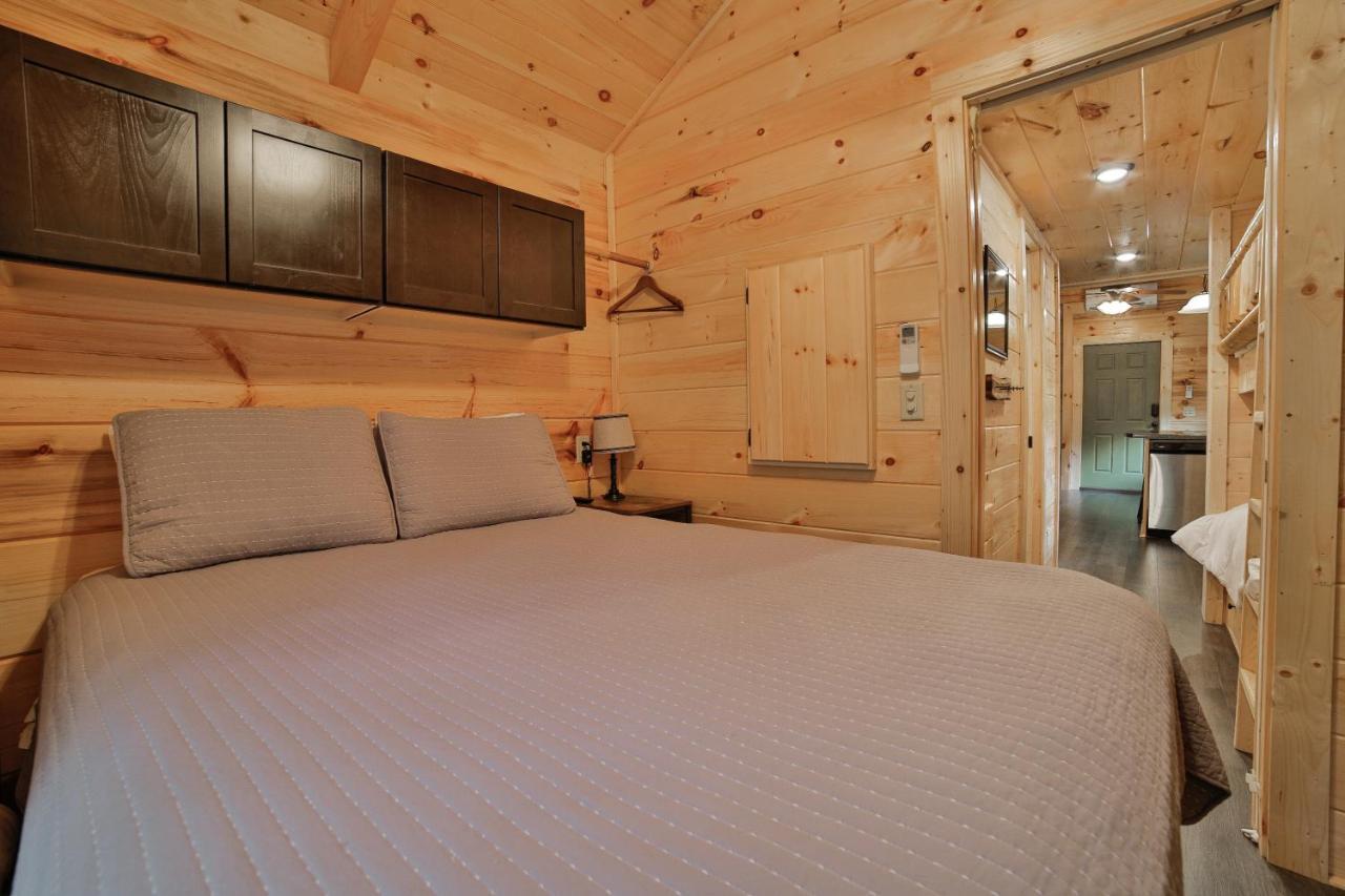 Thomas Cabin Forest Tiny Cabin With Hot Tub Chattanooga Exteriér fotografie